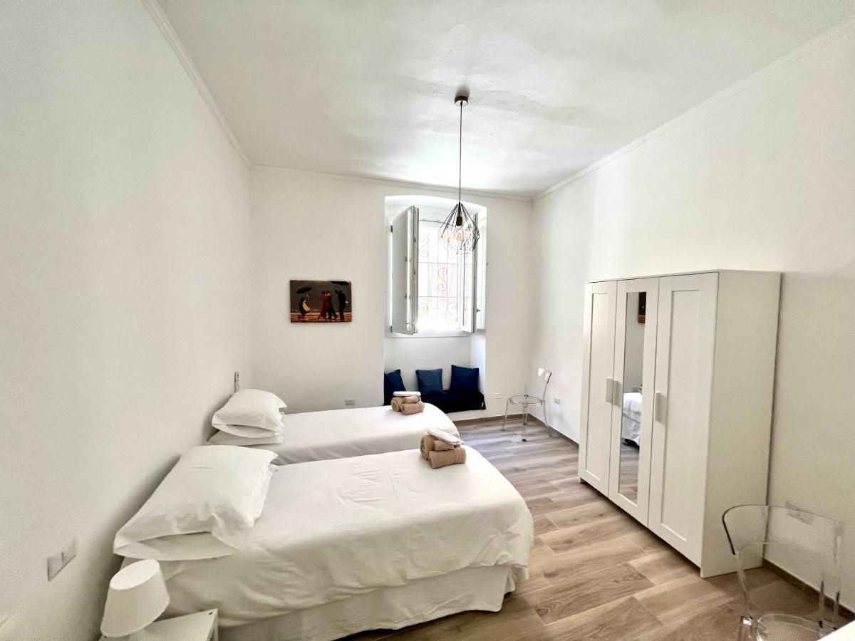 La Casa Di Ale Nel Centro Storico Di Cagliari Apartment Екстериор снимка